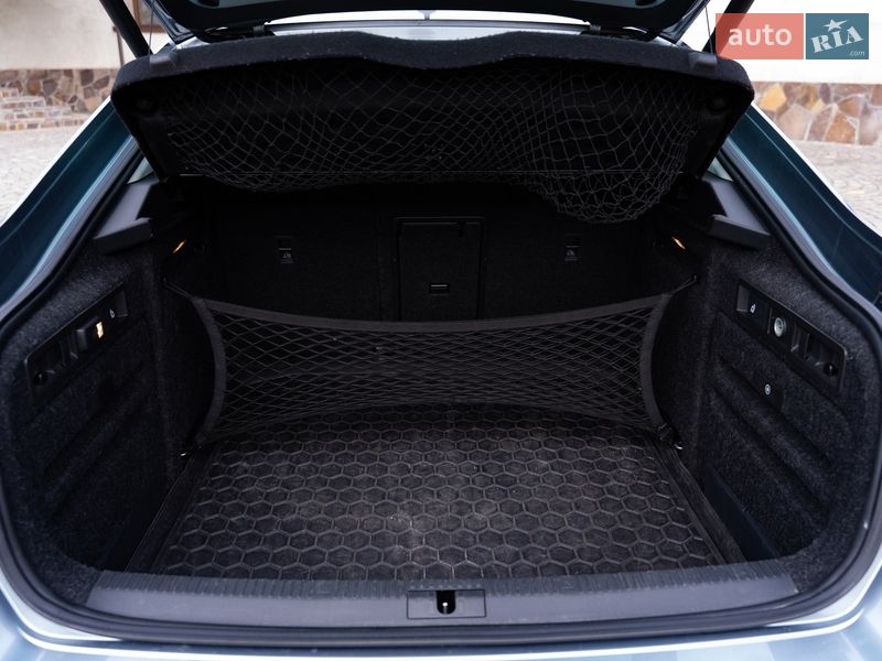 Ліфтбек Skoda Superb 2016 в Мукачевому