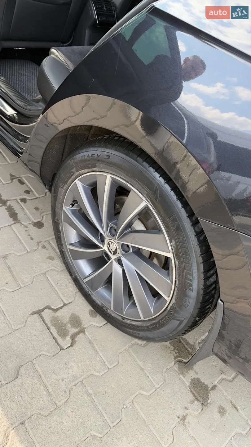 Skoda Superb 2017 VIN TMBCJ7NP5J7510975 фото оголошення 12 з 14