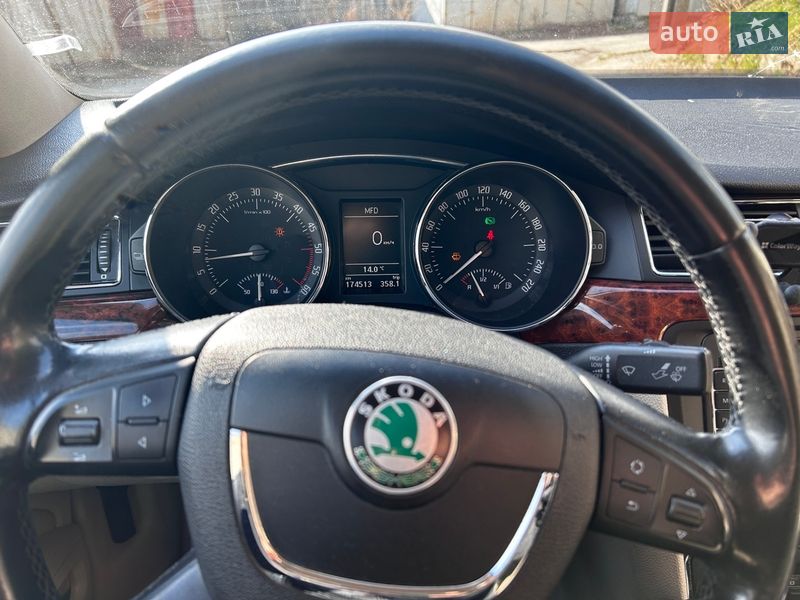 Лифтбек Skoda Superb 2010 в Киеве