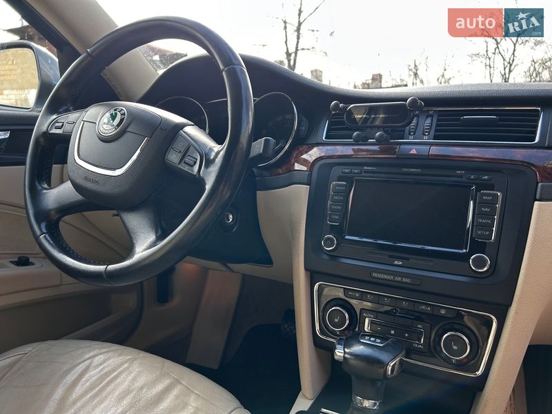 Лифтбек Skoda Superb 2010 в Киеве