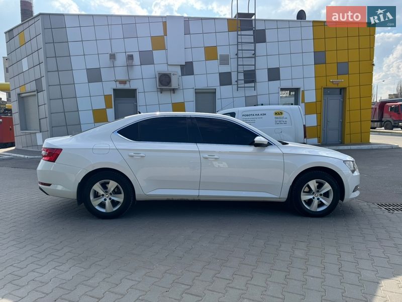 Ліфтбек Skoda Superb 2018 в Києві