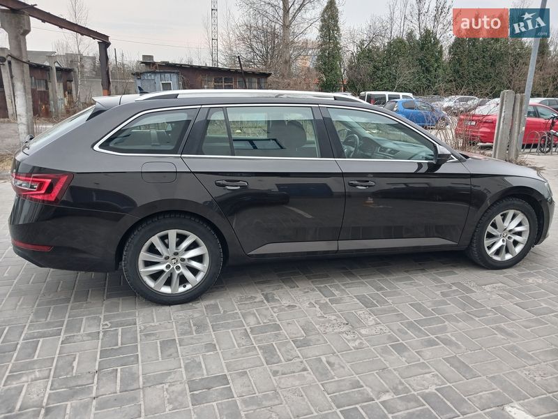 Универсал Skoda Superb 2018 в Львове фото 7 Универсал Skoda Superb 2018 в Львове