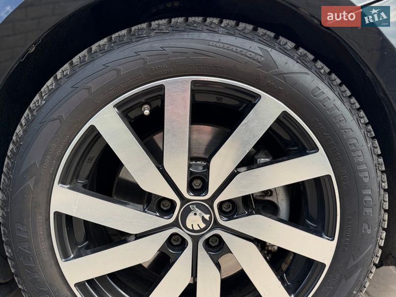 Лифтбек Skoda Superb 2014 в Ровно