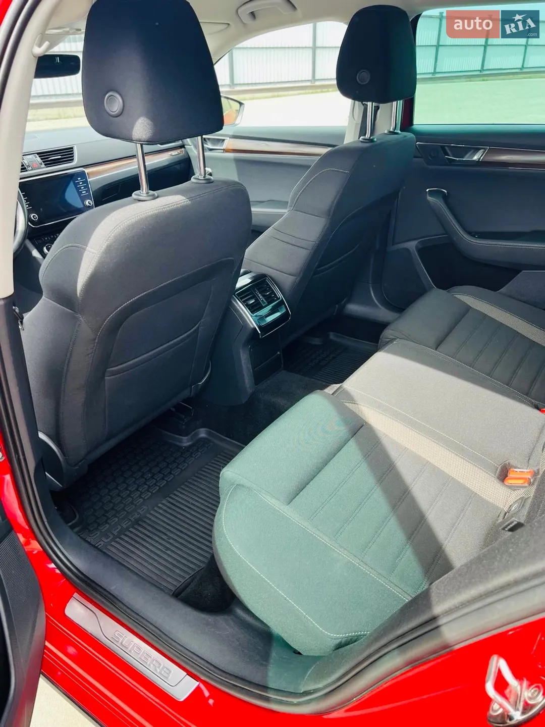 2019 Skoda Superb - мініатюра 42