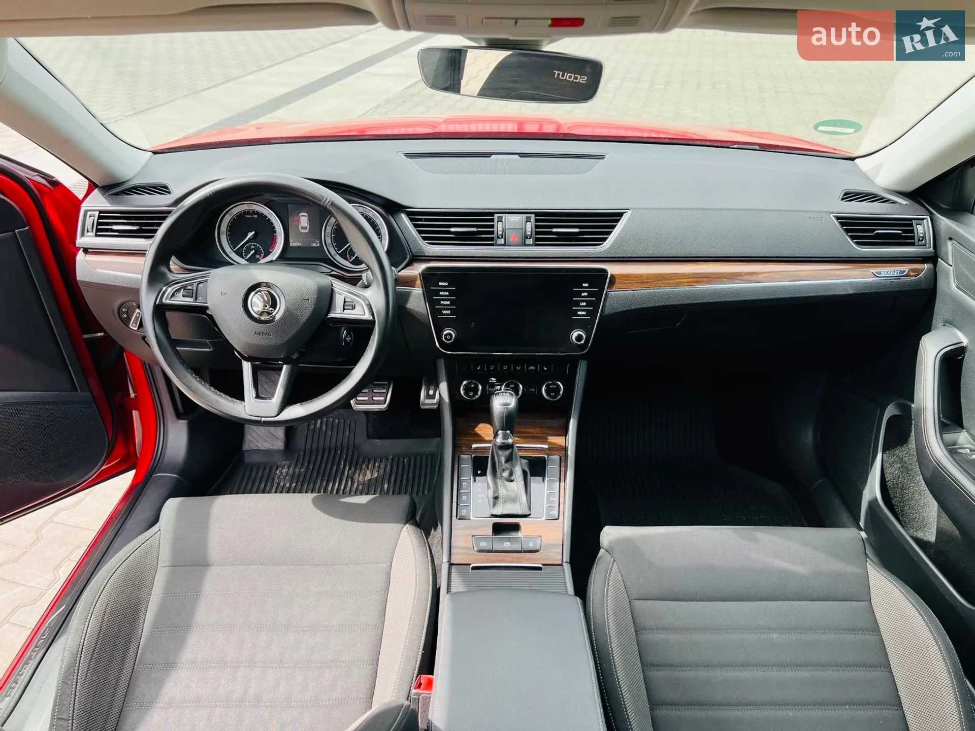 2019 Skoda Superb - мініатюра 43