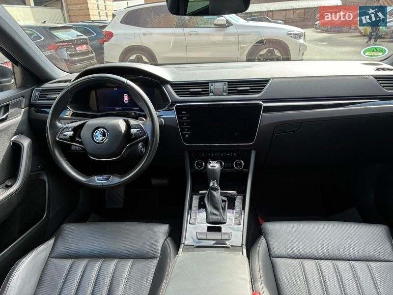 Универсал Skoda Superb 2022 в Киеве