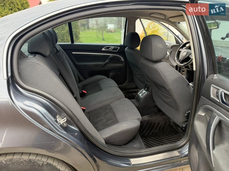 Лифтбек Skoda Superb 2007 в Ужгороде фото 12 Лифтбек Skoda Superb 2007 в Ужгороде