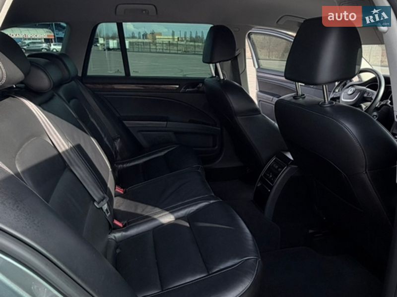 Универсал Skoda Superb 2012 в Ровно фото 23 Универсал Skoda Superb 2012 в Ровно