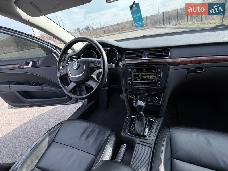 Универсал Skoda Superb 2012 в Ровно фото 27 Универсал Skoda Superb 2012 в Ровно