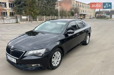 Ліфтбек Skoda Superb 2017 в Тячеві