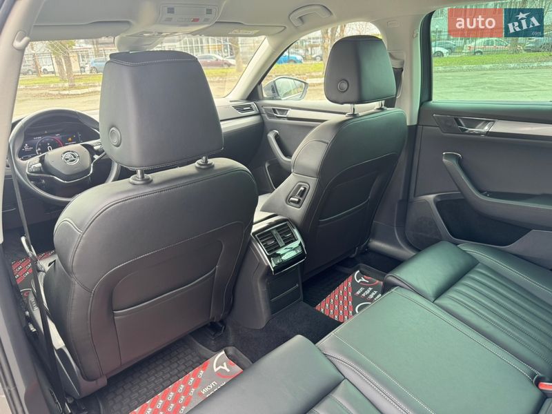 Универсал Skoda Superb 2022 в Киеве