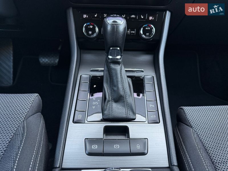 Универсал Skoda Superb 2021 в Киеве фото 62 Универсал Skoda Superb 2021 в Киеве