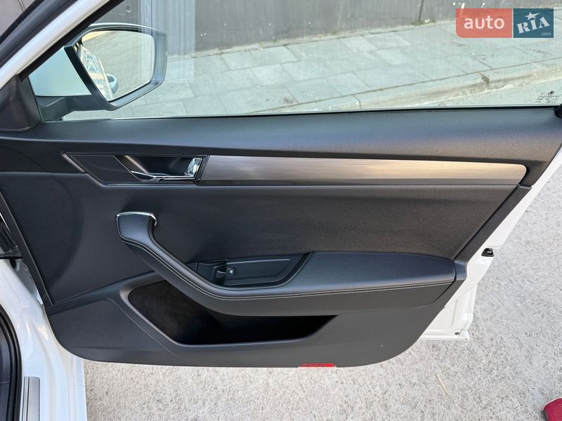 Универсал Skoda Superb 2021 в Киеве фото 73 Универсал Skoda Superb 2021 в Киеве