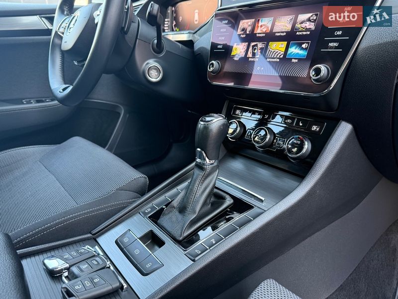 Универсал Skoda Superb 2021 в Киеве фото 69 Универсал Skoda Superb 2021 в Киеве