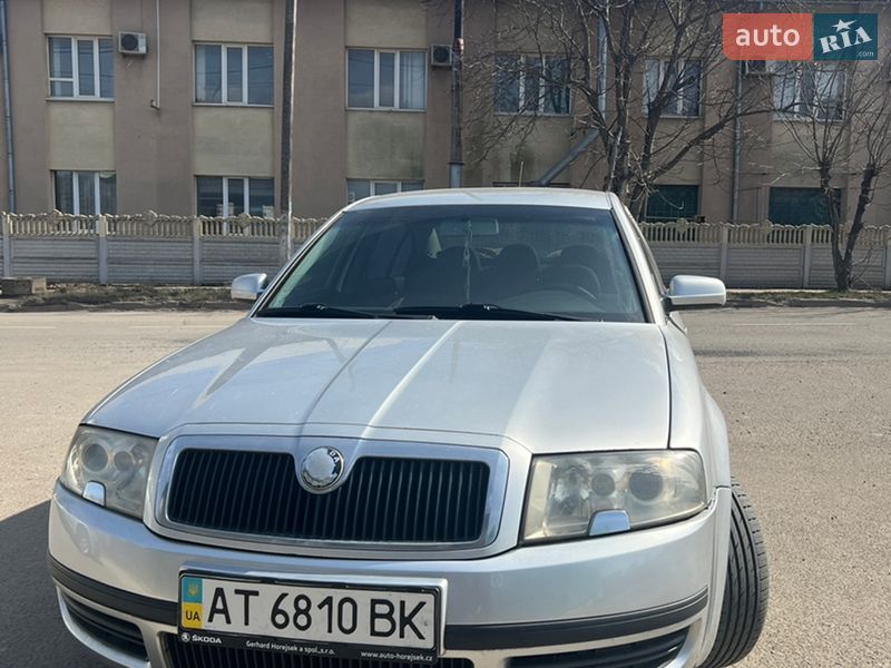 Лифтбек Skoda Superb 2006 в Ивано-Франковске фото Лифтбек Skoda Superb 2006 в Ивано-Франковске