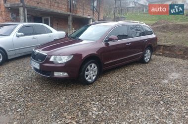 Універсал Skoda Superb 2011 в Кіцмані
