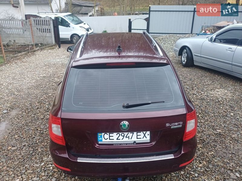 Универсал Skoda Superb 2011 в Кицмани фото 7 Универсал Skoda Superb 2011 в Кицмани