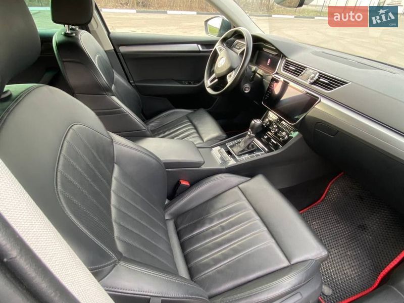 Универсал Skoda Superb 2019 в Казатине