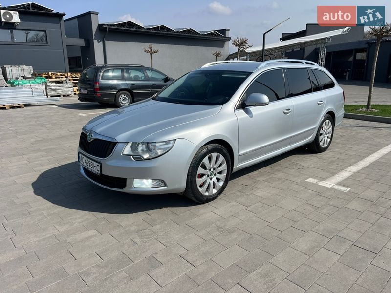 Универсал Skoda Superb 2010 в Луцке