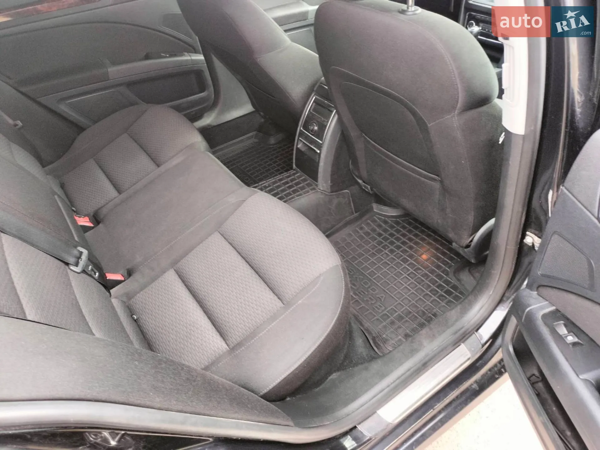 2013 Skoda Superb - мініатюра 4