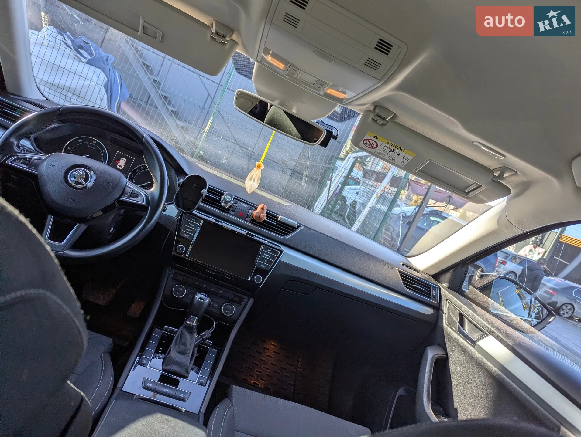 2016 Skoda Superb - мініатюра 13