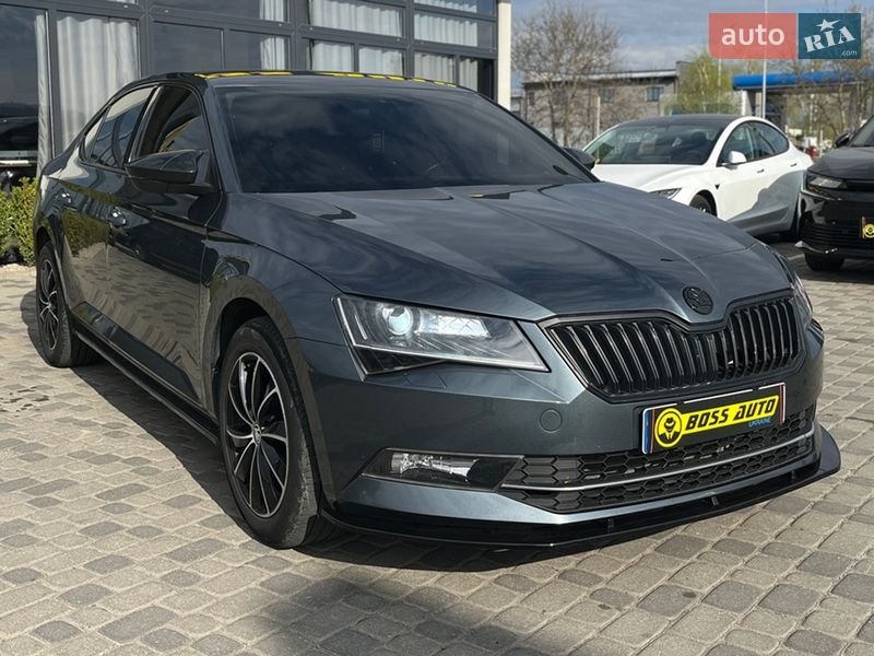 Skoda Superb 2016