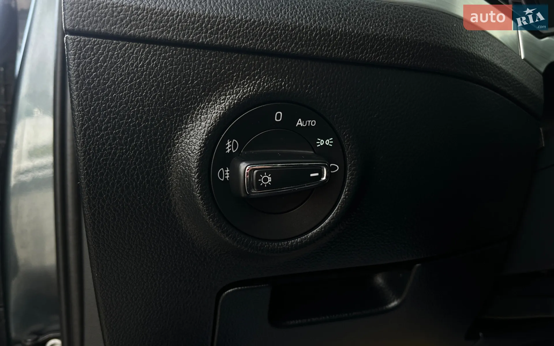 2016 Skoda Superb - мініатюра 12