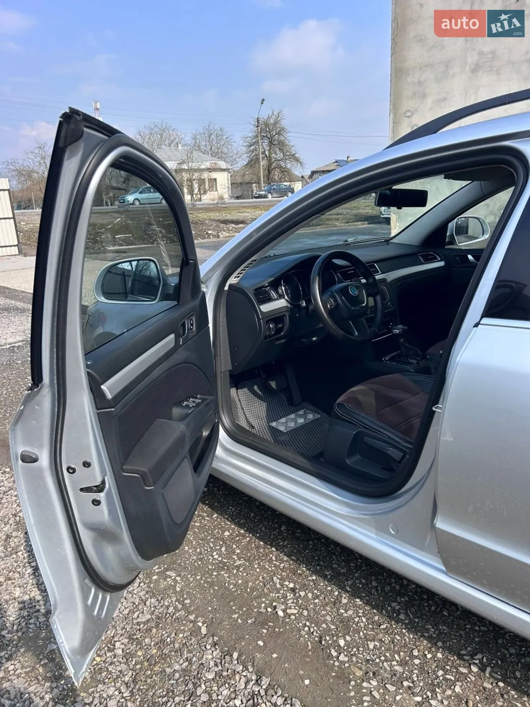 2012 Skoda Superb - мініатюра 2