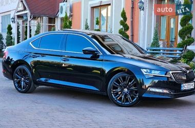 Ліфтбек Skoda Superb 2019 в Стрию