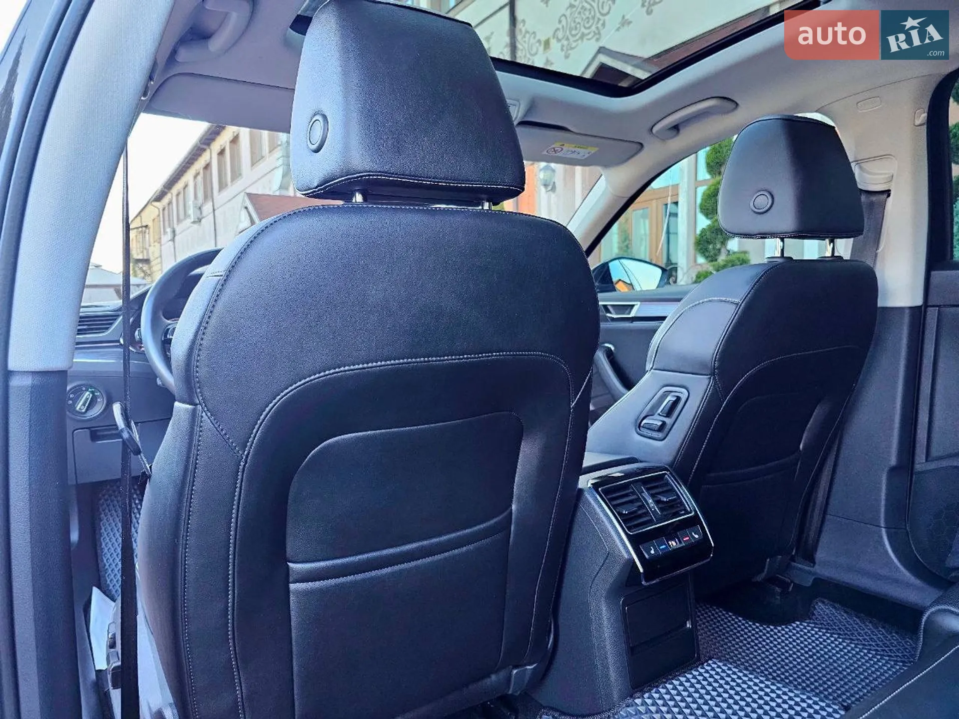 2019 Skoda Superb - мініатюра 32