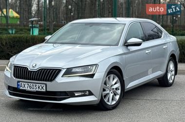 Ліфтбек Skoda Superb 2017 в Харкові
