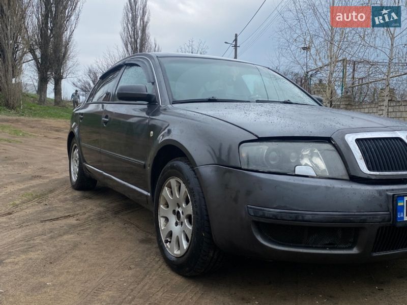 Skoda Superb 2003