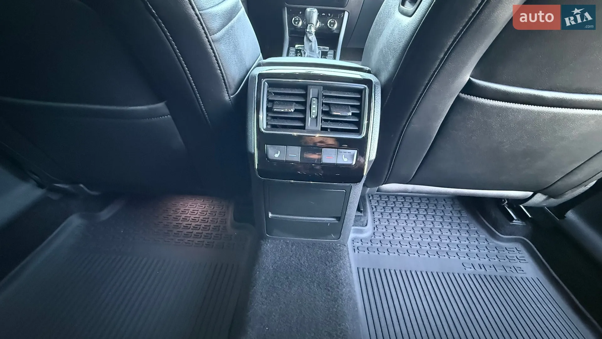 2019 Skoda Superb - мініатюра 16