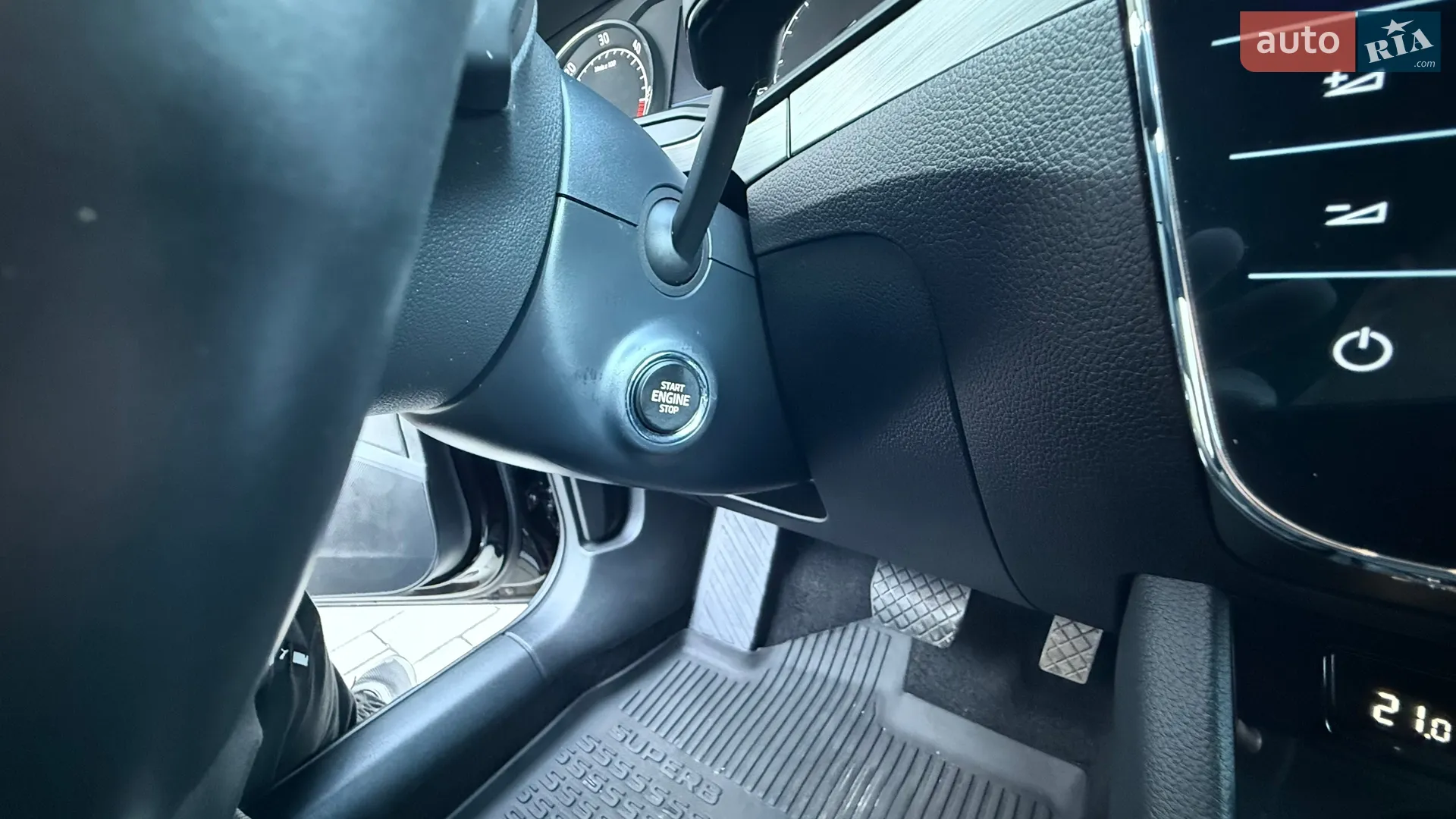 2019 Skoda Superb - мініатюра 31