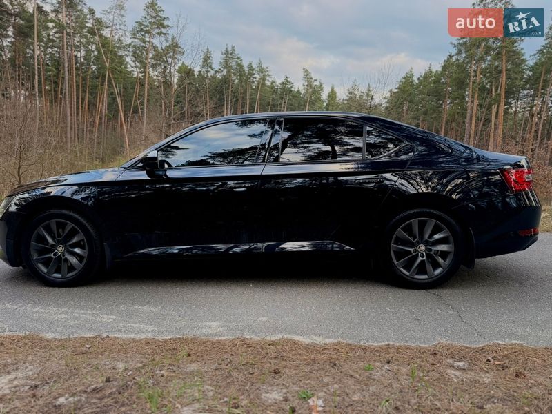 Лифтбек Skoda Superb 2019 в Киеве фото 53 Лифтбек Skoda Superb 2019 в Киеве