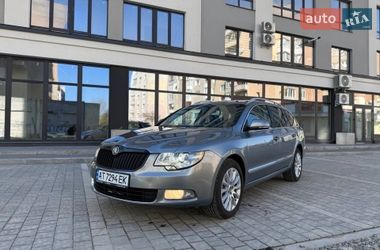Универсал Skoda Superb 2013 в Ивано-Франковске