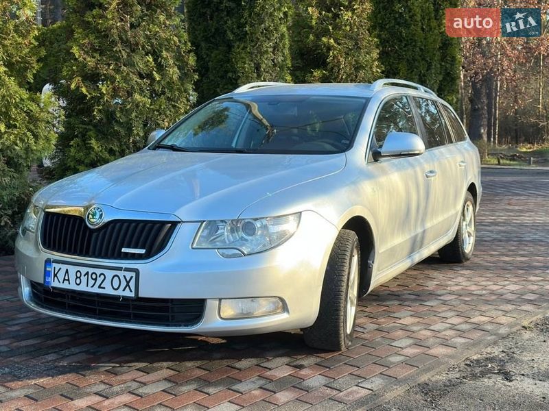 Skoda Superb 2011 Skoda Superb 2011