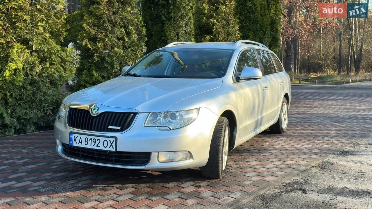 2010 Skoda Superb - мініатюра 29