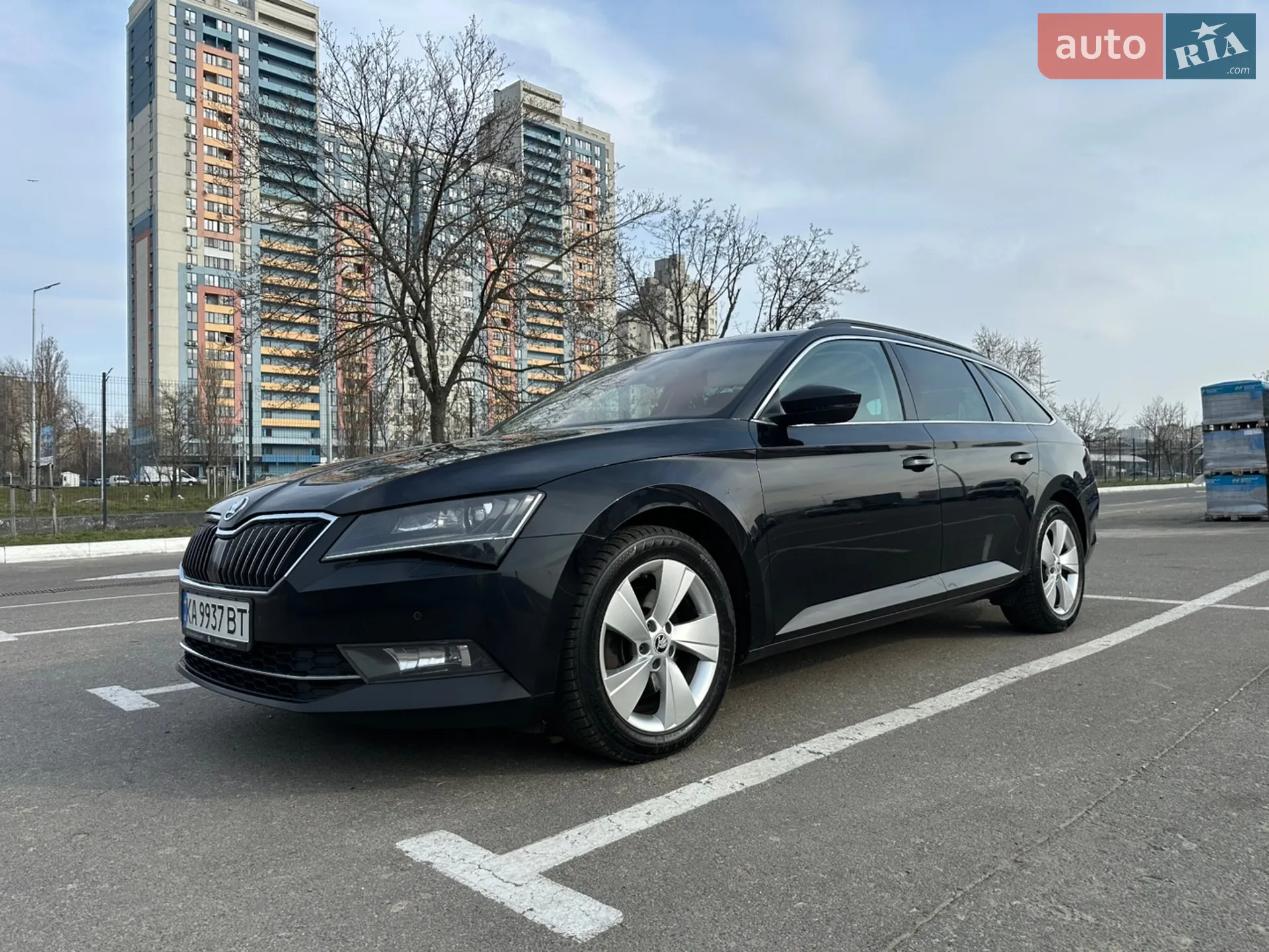 2017 Skoda Superb - мініатюра 2