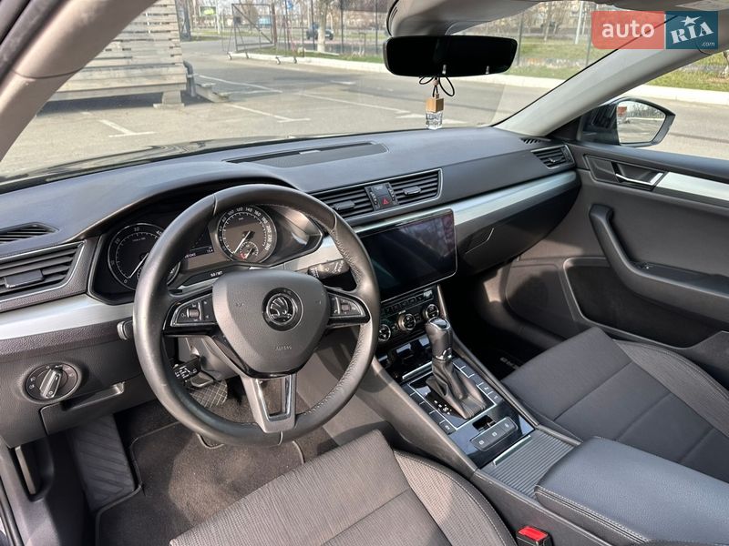 Универсал Skoda Superb 2017 в Киеве