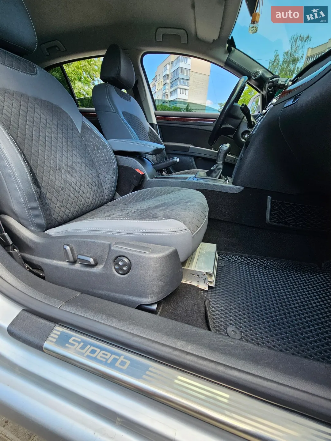 2012 Skoda Superb - мініатюра 24