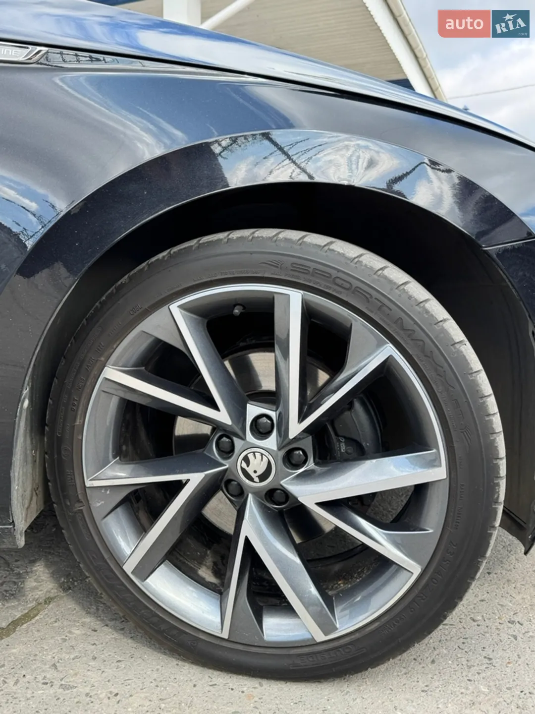 2017 Skoda Superb - мініатюра 8