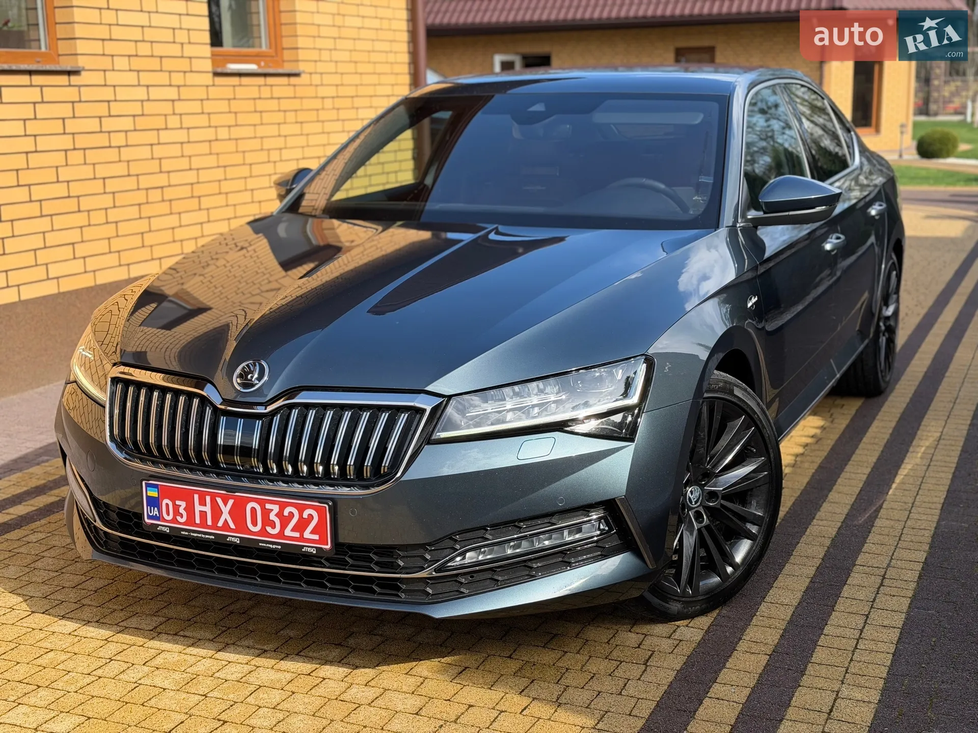 2021 Skoda Superb - мініатюра 2