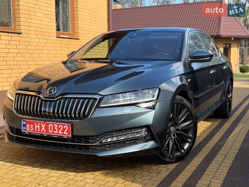 Skoda Superb 2021