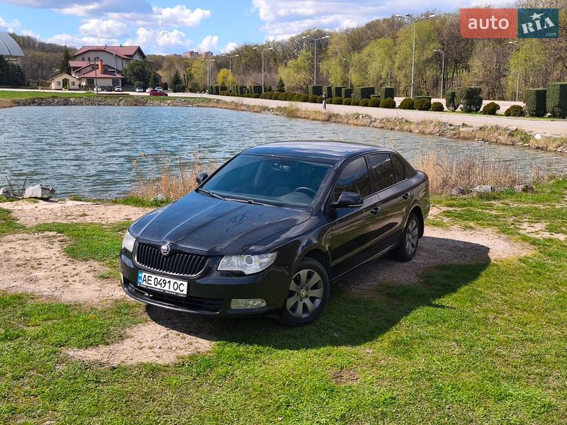 Skoda Superb 2012 Skoda Superb 2012