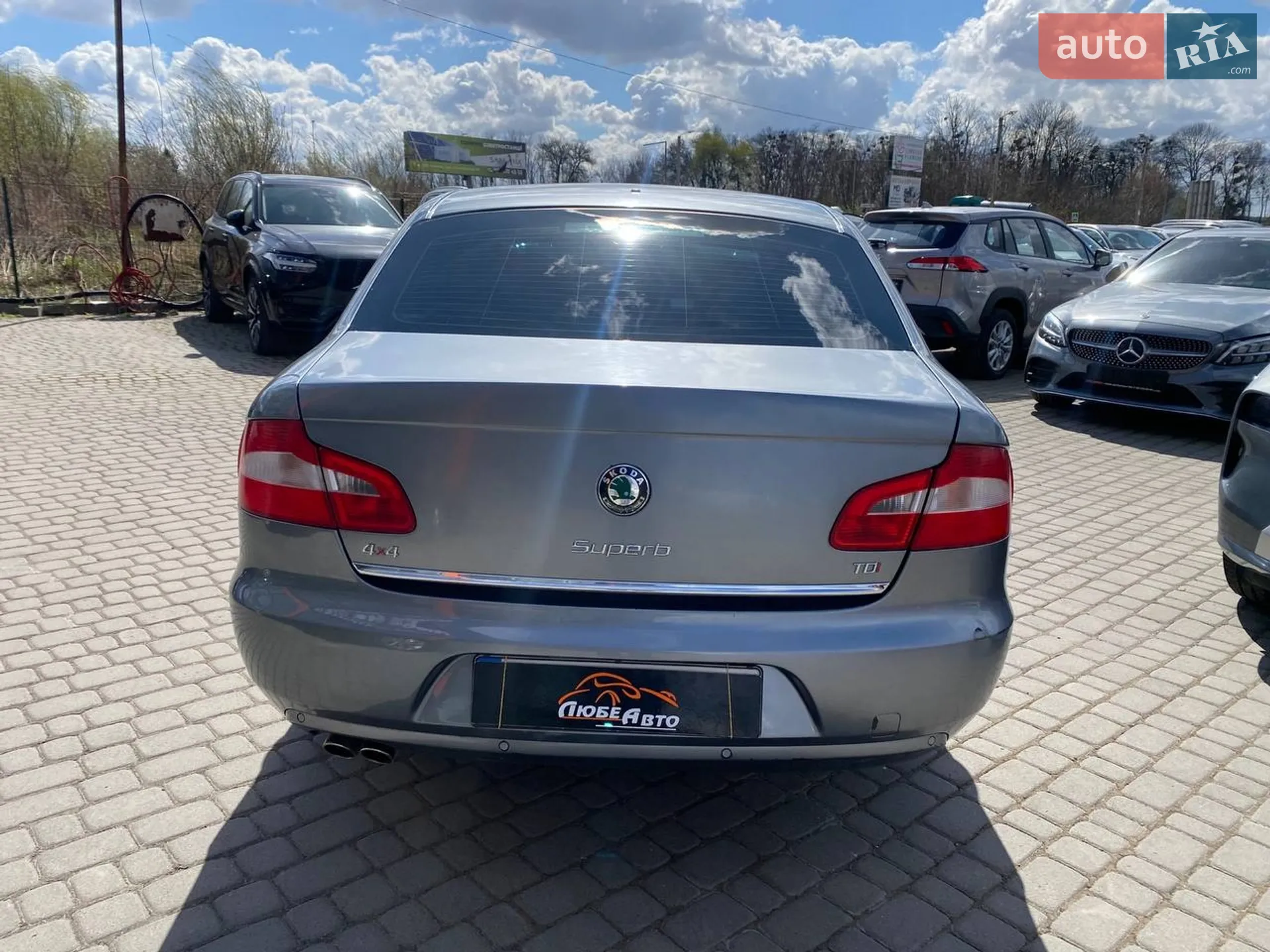 2012 Skoda Superb - мініатюра 6