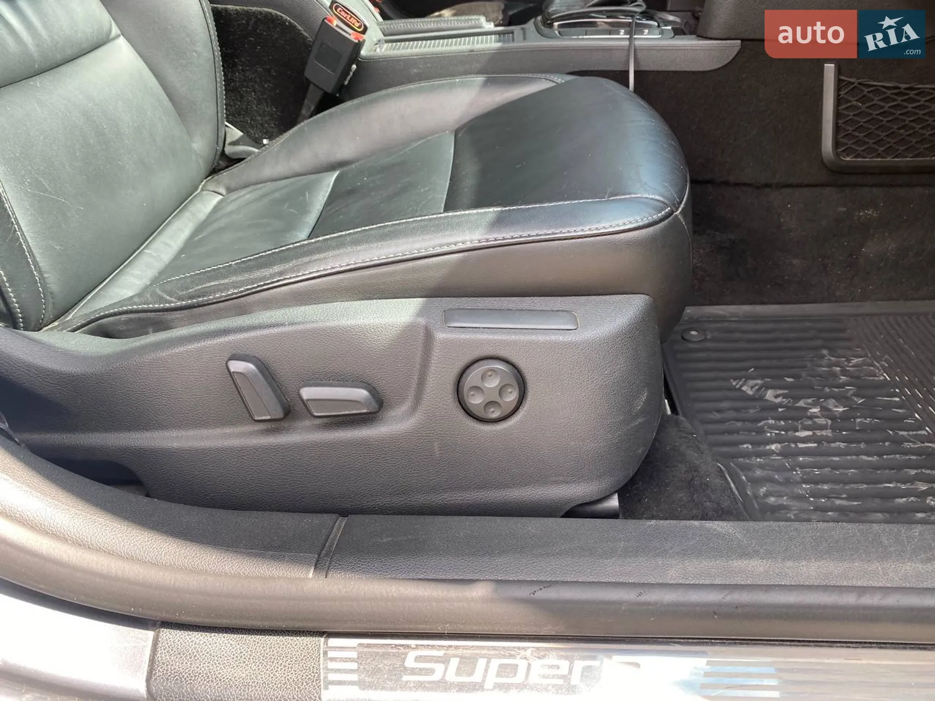 2012 Skoda Superb - мініатюра 26