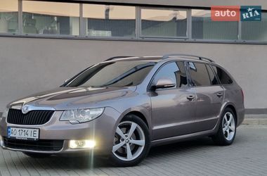 Универсал Skoda Superb 2011 в Мукачево