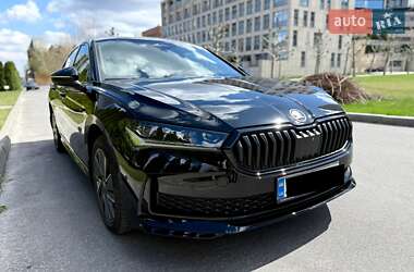 Лифтбек Skoda Superb 2025 в Днепре