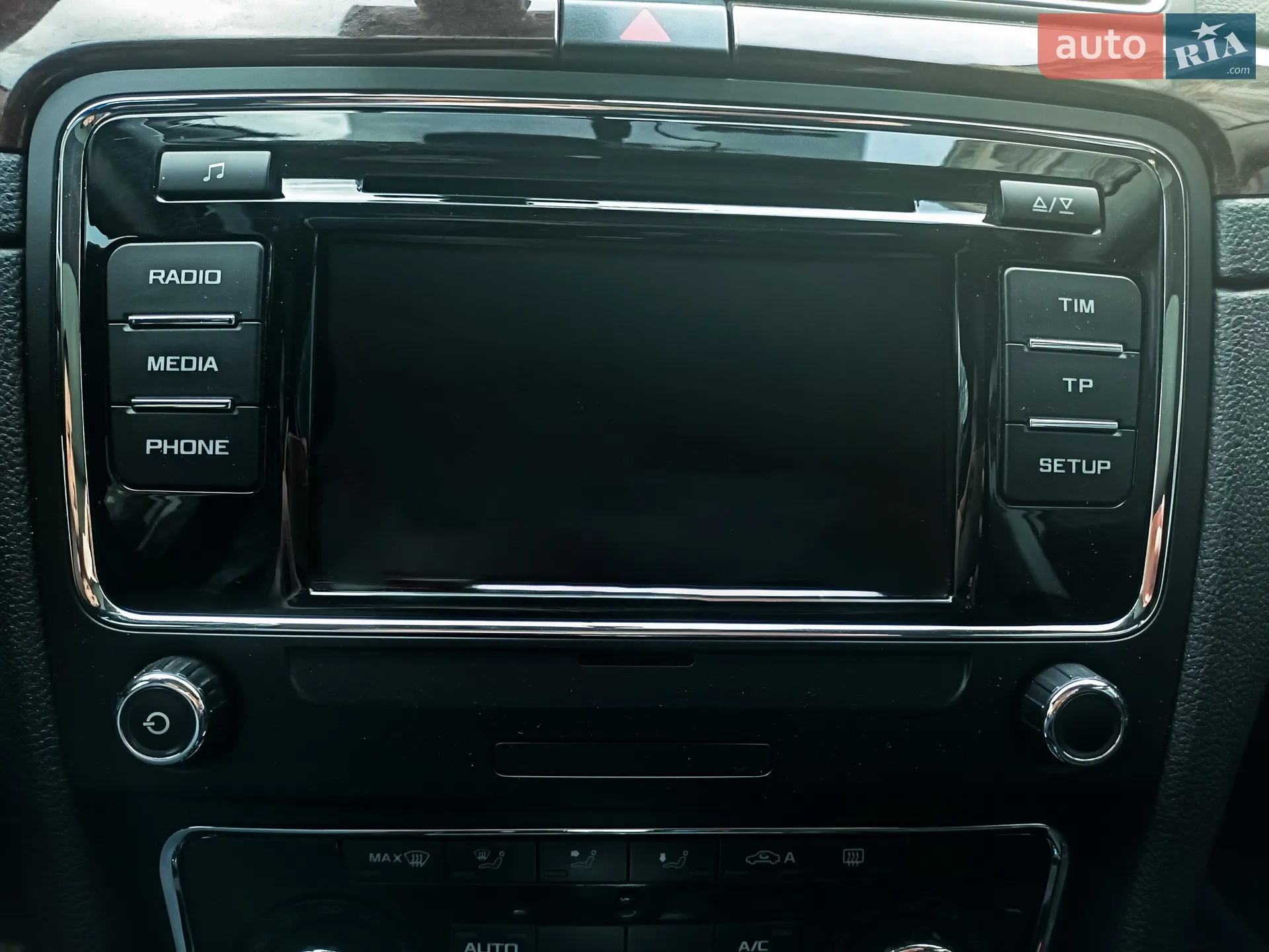 2014 Skoda Superb - мініатюра 26